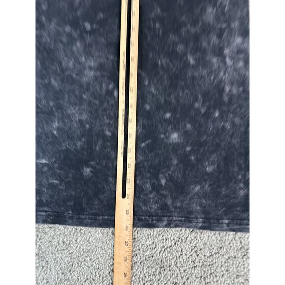 Rolling Stones Shirt Womens Large Black Acid Wash Hot Lips Short Sleeve Rock - Picture 6 of 8